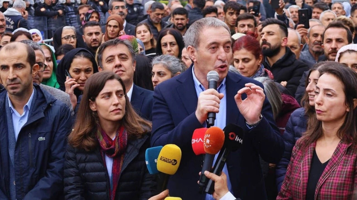 DEM Parti’den flaş karar: Sınıra yürüyecekler